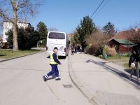 hž4