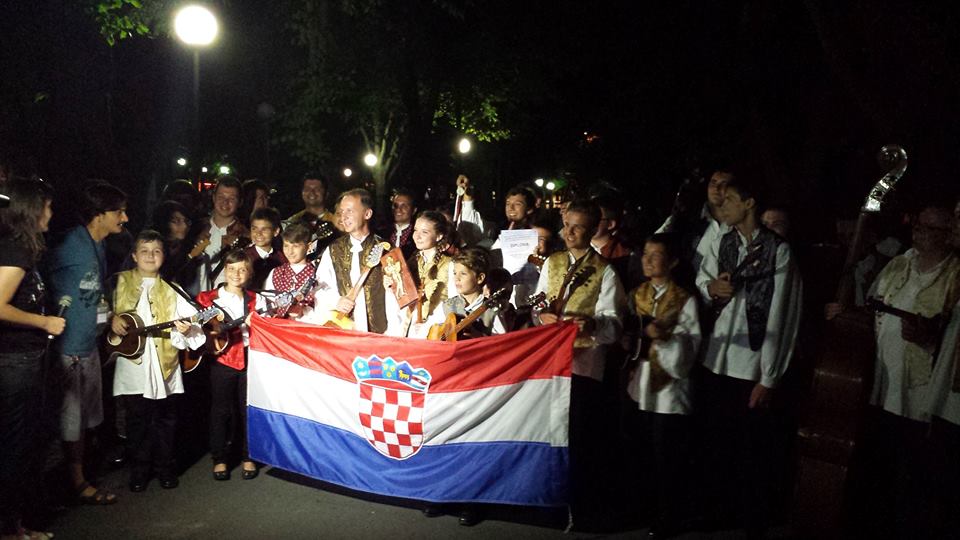 Orkestar Dugo Selo Burgas 1